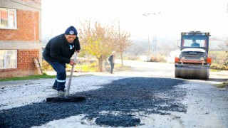 Battalgazide yol çalışmaları devam ediyor