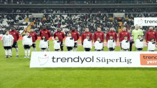 Beşiktaş, Alanyaspor karşısında 4 değişiklikle sahaya çıktı