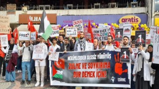 Beyaz önlüklülerden İsraile tepki yürüyüşü