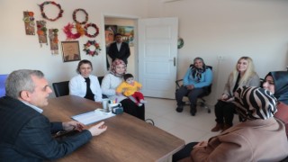 Beyazgül, vatandaşlarla bir araya geldi