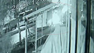 Beylikdüzünde otobüs kundaklama girişimi