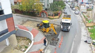 Beylikdüzünde yol çalışmaları 10 mahallede eş zamanlı devam ediyor