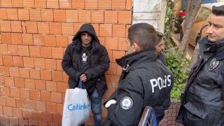 Beyoğluda metruk binada şüpheli ölüm: 2 gözaltı