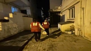 Bilecikte Kızılay, ihtiyaç sahibi aileler ile bağışçılar arasında köprü olmaya devam ediyor