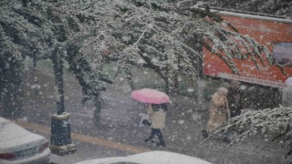 Bitliste yoğun kar yağışı başladı