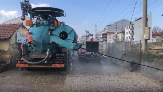 Bozüyükte yağmur suyu hatlarında temizlik