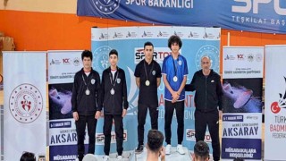 Bursa Büyükşehir Belediyesporlu Mert Nurettin Aydından Türkiye Şampiyonasında 2 madalya