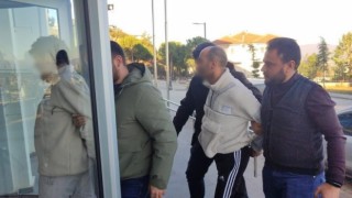 Bursa polisi uyuşturucu tacirlerine geçit vermedi