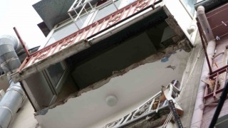 Bursadaki balkon faciası kamerada