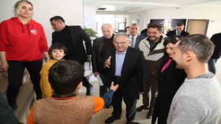 Büyükkılıçtan öğrencilere ziyaret