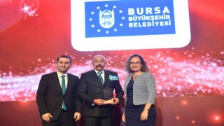 Büyükşehire ‘Yalın Belediyecilik ödülü