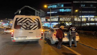 Çekmeköyde ikiz plaka ile korsan taşımacılık yapan minibüs sürücüsüne 42 bin 401 TL ceza
