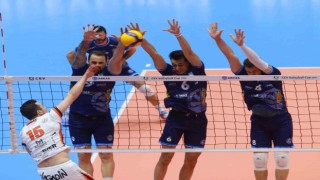 CEV Kupası: Cez Karlovarsko: 2 - Arkas Spor: 3