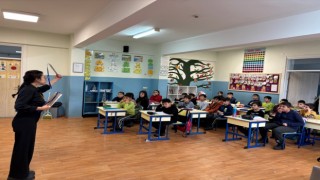 Çocuklar interaktif yöntemle sıfır atığı öğreniyor