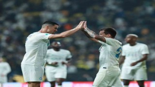 Cristiano Ronaldo 1200. maçında 868. golünü attı