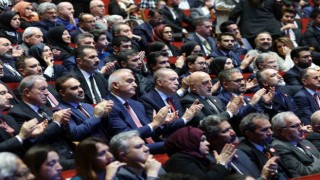 Cumhurbaşkanı Erdoğan: Biz Türk sporunun tartışmalarla değil, başarılarla gündeme gelmesini arzu ediyoruz