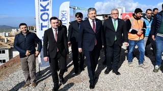 Deprem Konutları En Geç Nisan Ayında Tamamlanacak