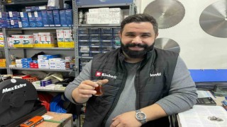 Depremde çayını alıp dışarı kaçan adam İHAya konuştu