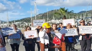 “Devrim yapacağım” dedi ve kürsüyü kırdı