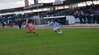 Didim Belediyespor evinde ağırladığı Irlıganlısporu 3-1 mağlup etti