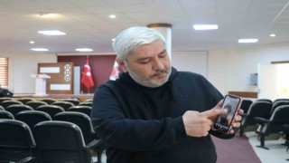 Doç. Dr. Sefer Darıcı: Tik tok her anlamda denetlenmeli