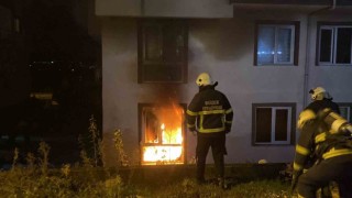 Düzcede apartman dairesinde yangın çıktı