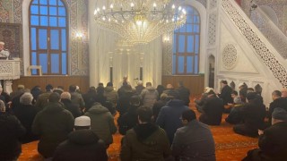 Düzcede şehitler için Kuran-ı Kerim okunup dua edildi