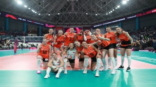 Eczacıbaşı Dynavit, FIVB Dünya Kulüpler Şampiyonasında finalde