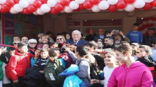 Efelerde 14üncü Kitap Kafe düzenlenen tören ile açıldı