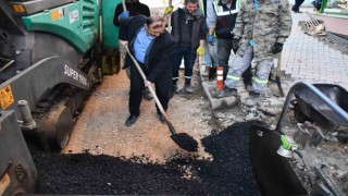 Emet Belediye Başkanı Hüseyin Doğan: “İlçenin alt yapısını 108 günde tamamladık”