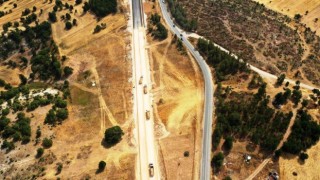 Emet-Tavşanlı yolunun kalan 8 kilometrelik kısmı tamamlanarak hizmete açıldı