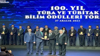 Erciyes Üniversitesine ödül yağmuru