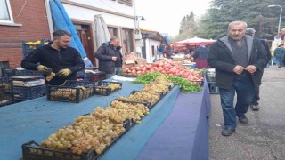 Eskişehirde üzüm pazar tezgâhlarına veda ediyor