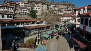 Esnafa nefes aldıracak yılbaşı panayırı kuruldu