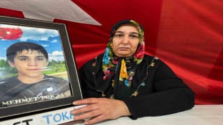 Evlat nöbetindeki anne 11 yaşındayken kaçırılan oğlunun yolunu gözlüyor