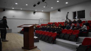 Evrende “En İyi Polis, Anne” semineri