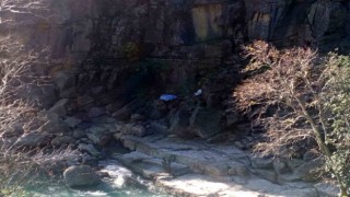 Fotoğraf çekerken 50 metrelik kanyondan düşen Alman turist öldü