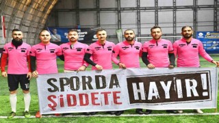 Gaziosmanpaşa Belediyesi, yeşil sahalarda dostluğa dikkat çekti