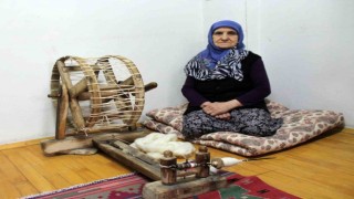 Geleneksel yöntemlerle işlenen motifler Londradan alıcı buldu