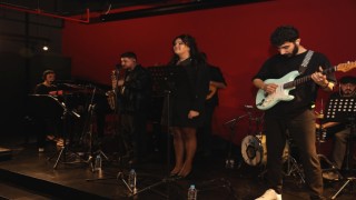 Genç şarkıcı Bilge Su performansıyla tam not aldı