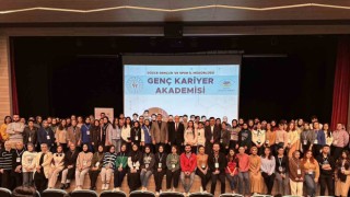 Gençlere tecrübelerini aktardılar