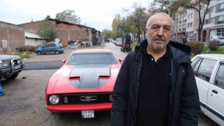 Gözü 1973 yapımı o model araçtan başkasını görmüyor