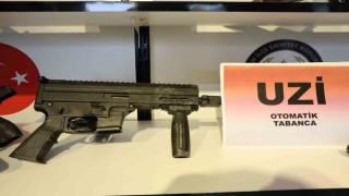 Hafif makineli tüfekle ev kurşunlayan şüpheli Seyhan polisinden kaçamadı