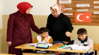 Hanımlardan köy okullarına ziyaret