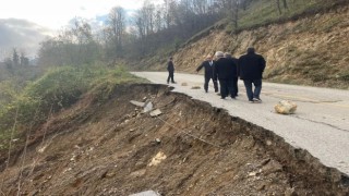 Heyelanın izleri silinecek