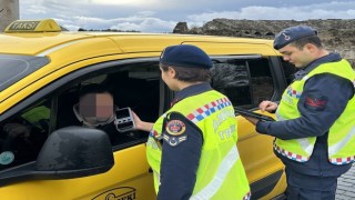 Hız sınırını aşan 136, alkollü araç kullanan 21 sürücüye ceza