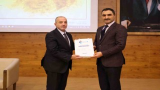 HKÜde Gaziantepin Düşman işgalinden kurtuluşunun 102. yıl dönümü anma programı düzenlendi