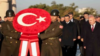 İkinci Cumhurbaşkanı İsmet İnönü, ölümünün 50. yılında mezarı başında anıldı