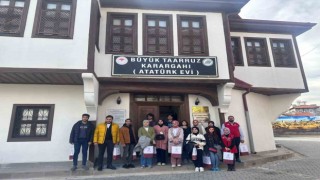 Iraklı gençler, Büyük Taarruzda önemli bir yere sahip olan Şuhut ilçesini gezdi