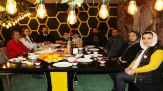 İranlılar 21 Aralık gecesini Vanda kutladı